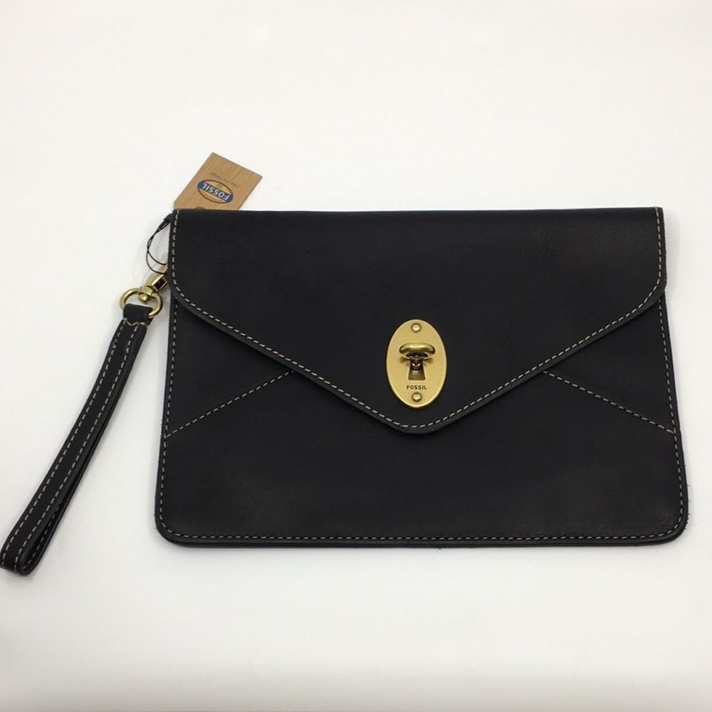 NWT Fossil Austin Clutch Black Leather Brass Hardware Removeavke Wristlet Strap